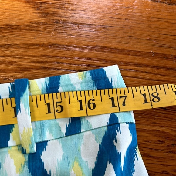 Ann Taylor blue/yellow ankle pants. Size 8.  Excellent condition. - Picture 7 of 13